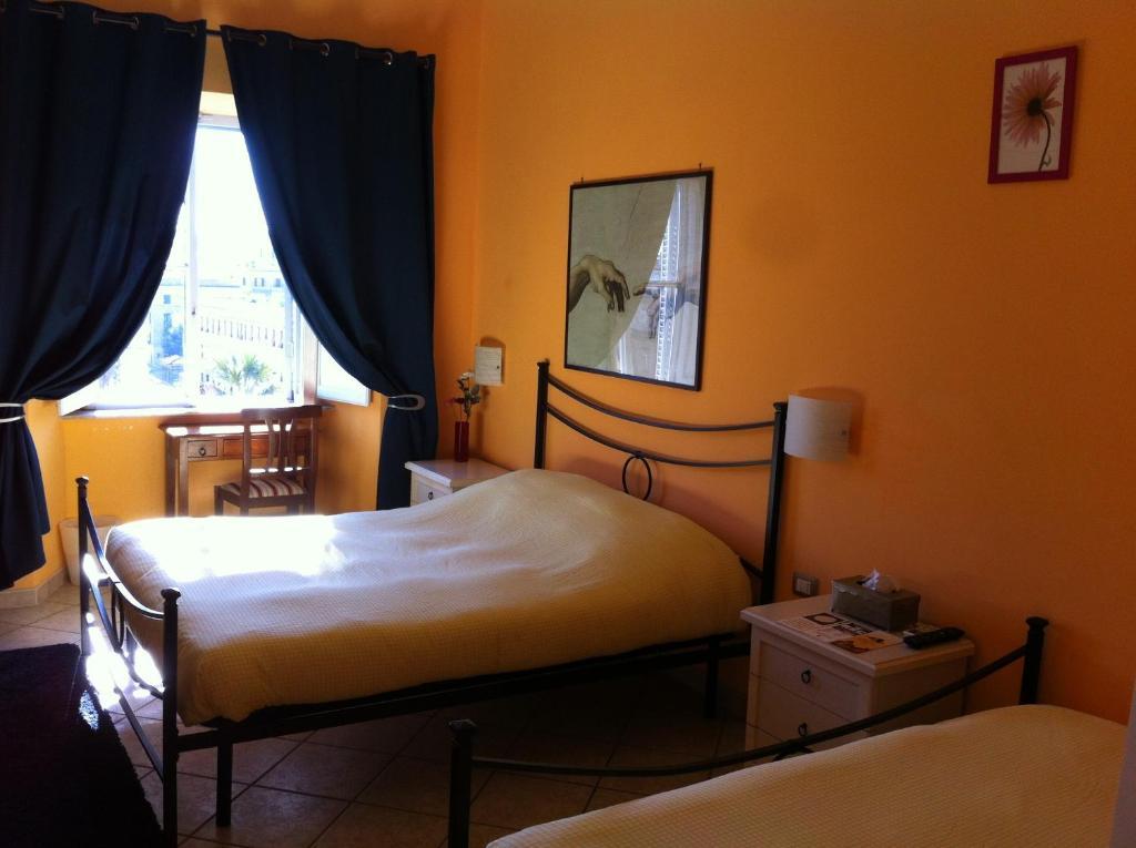 Room 4 Rome B&B Risorgimento Δωμάτιο φωτογραφία